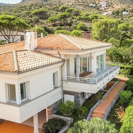 Villa Majordoms - Sarnella, *